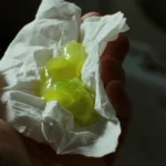 Does green mucus mean infection signs?